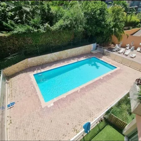 Appartement T2 En Bord De Mer Roquebrune-Cap-Martin Buitenkant foto